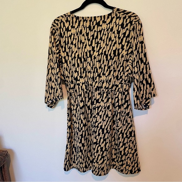 Printed Dress - Picture 4 of 4